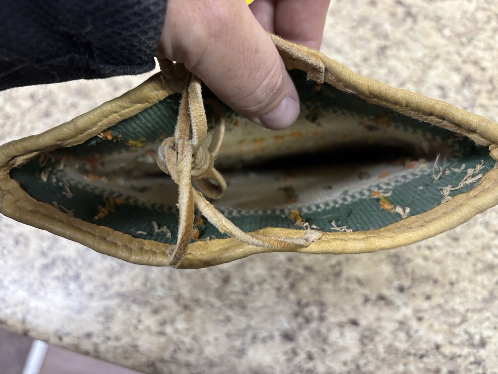 Antique Native American Plateau culture Nez Perce corn husk bag pouch circa 1900