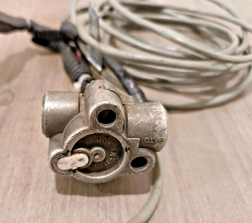 FLOSCAN MODEL 201 Fuel flow transducer