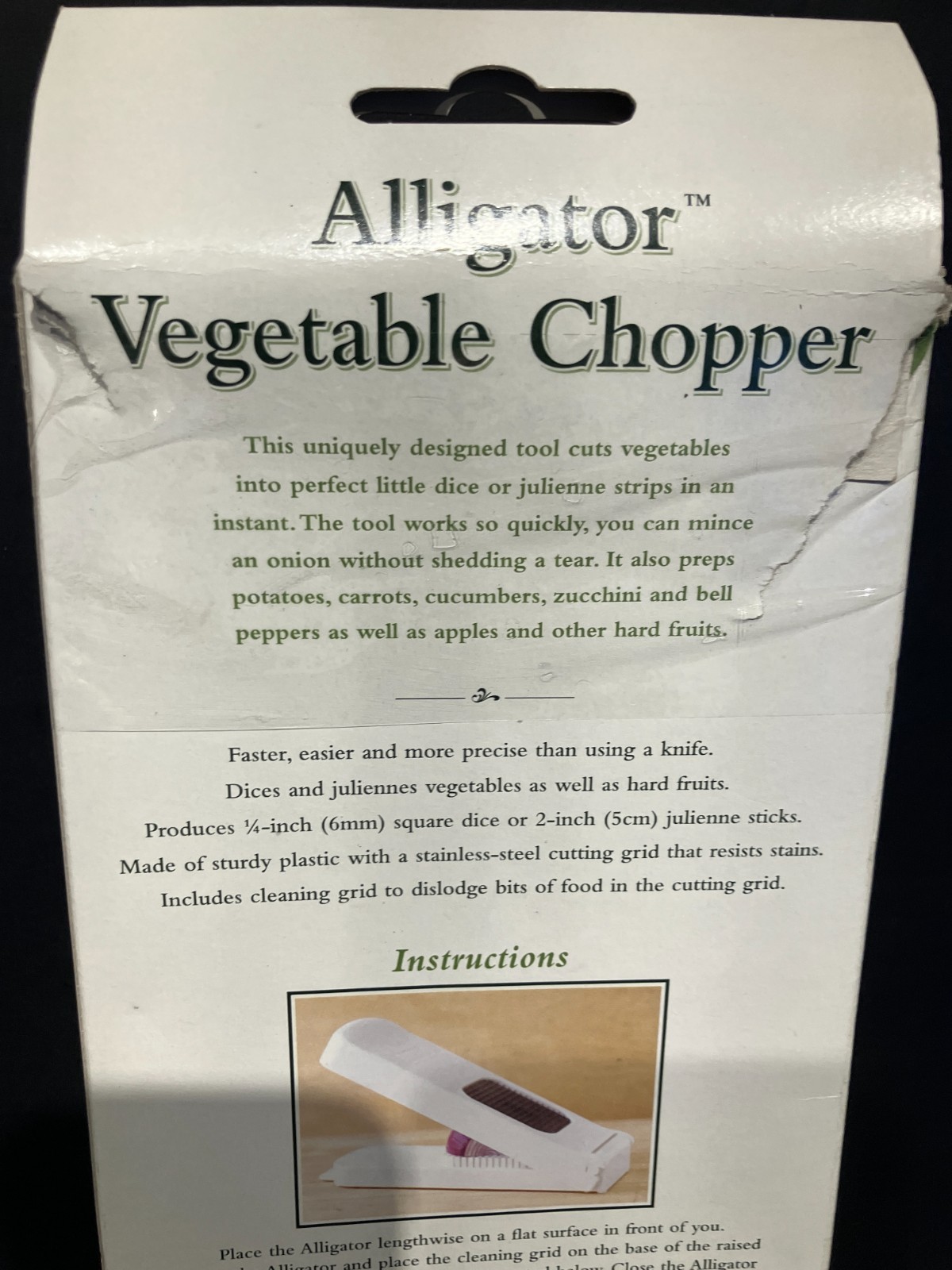2004 WILLIAMS SONOMA ALLIGATOR VEGETABLE CHOPPER