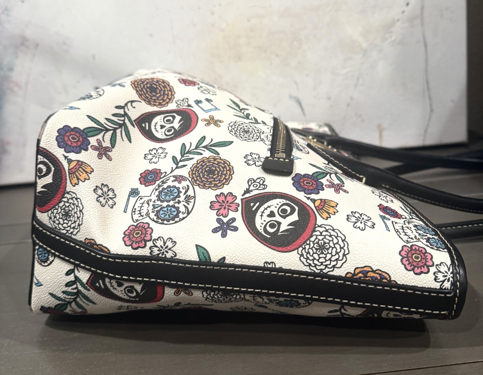 Dooney Bourke Disney Park Pixar Coco Miguel Tote Bag Excellent Condition 2022