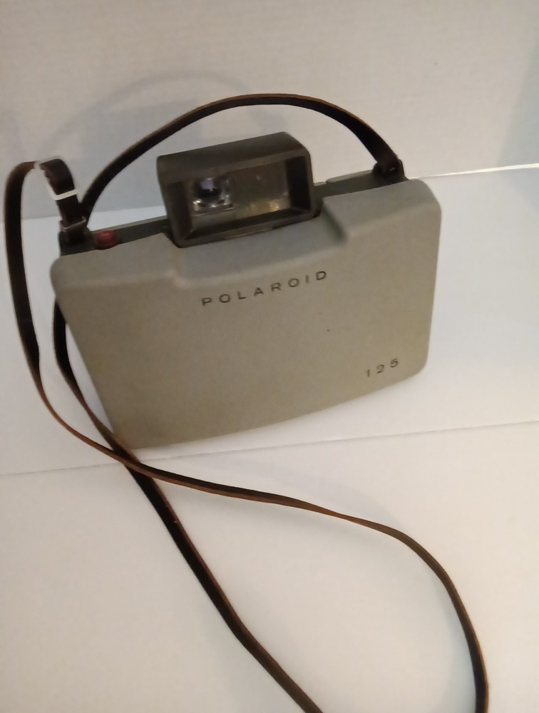 Vintage 1960 Polaroid Land Camera Automatic 135