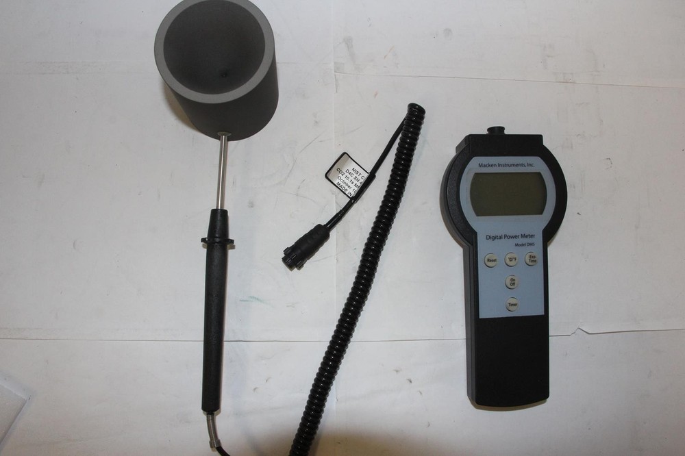 MACKEN INSTRUMENTS DM5 Digital Power Meter with D4C Conical Laser Power Probe