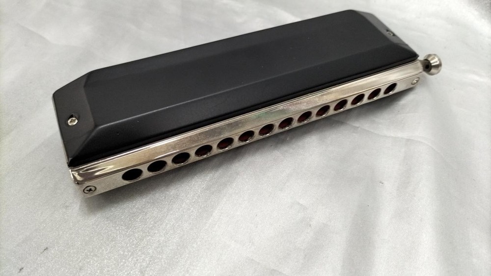 Harmonica Model SCX 56 C tuning SUZUKI