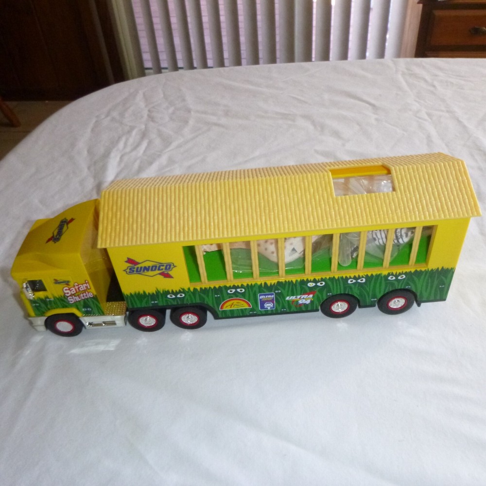 Vintage, Sunoco Safari Shuttle