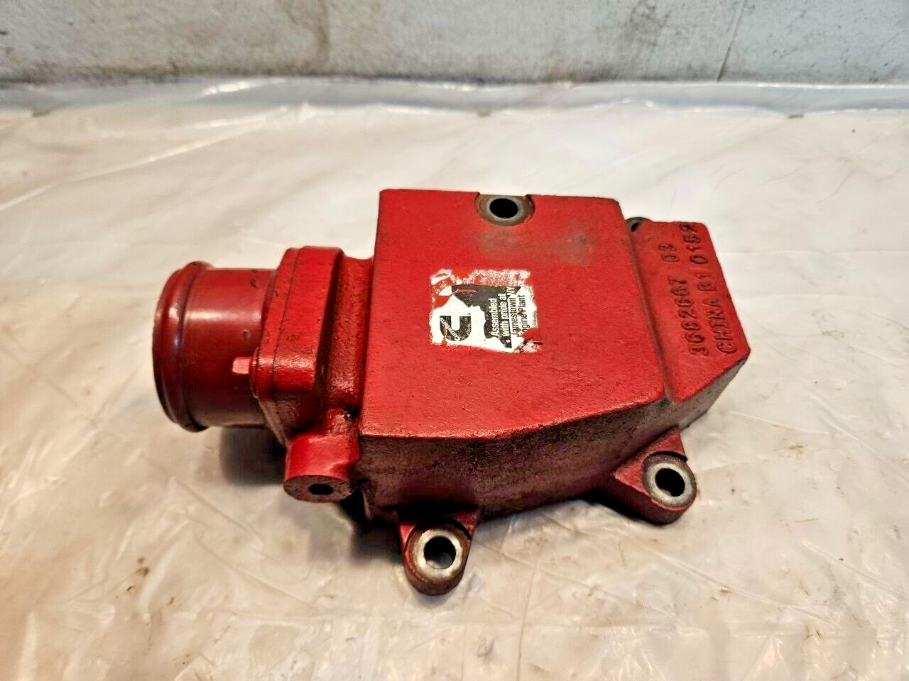 Cummins ISX15 Diesel Engine Upper Thermostat Housing 3682667 OEM