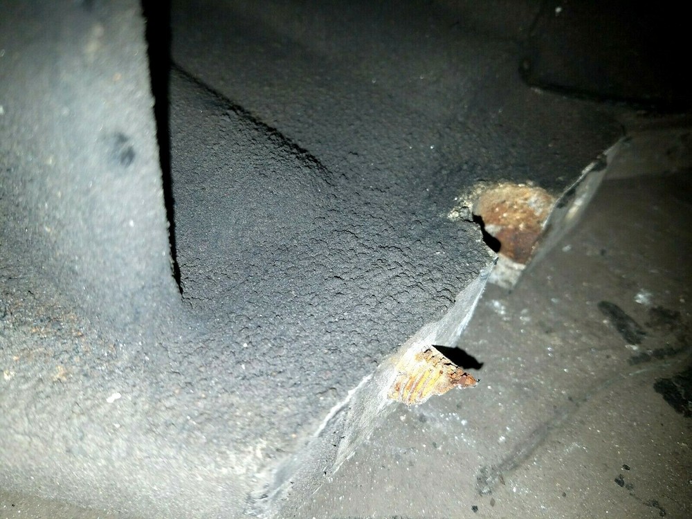 KENWORTH T-2000 FRAME HORN B11-1000-1R