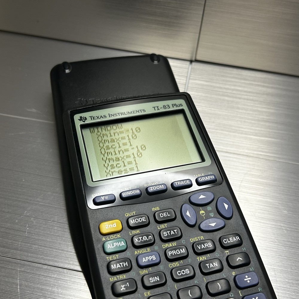 Texas Instruments ti-83 plus Graphing Calculator Near Mint* Fully Functional