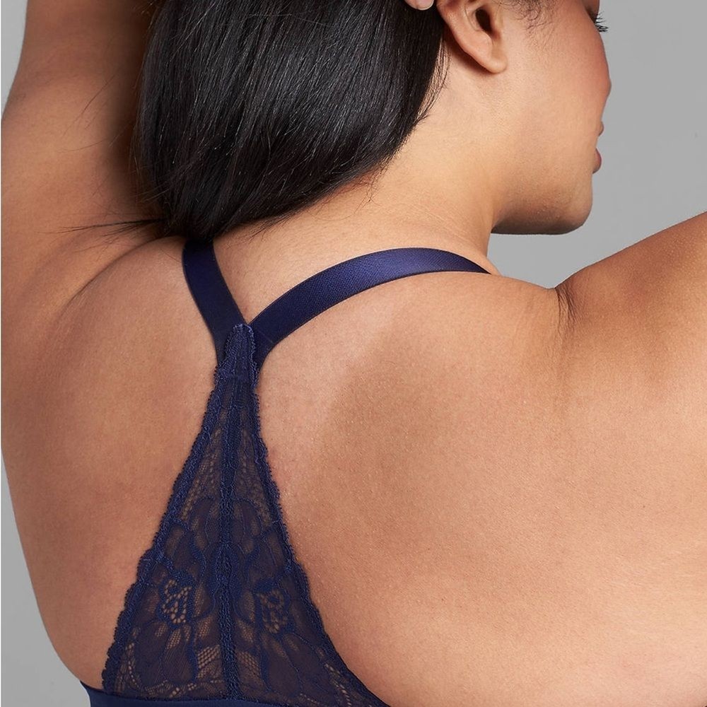 Cacique Front closure, smooth, boost plunge bra 46DD