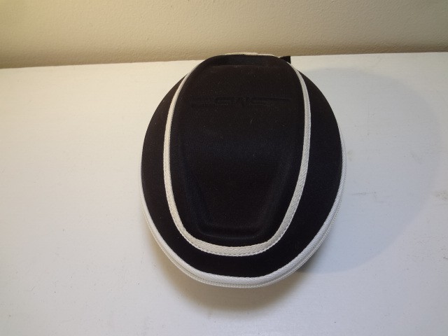 SMS AUDIO Black with white trim Headphone Case , Case only , No Issues
