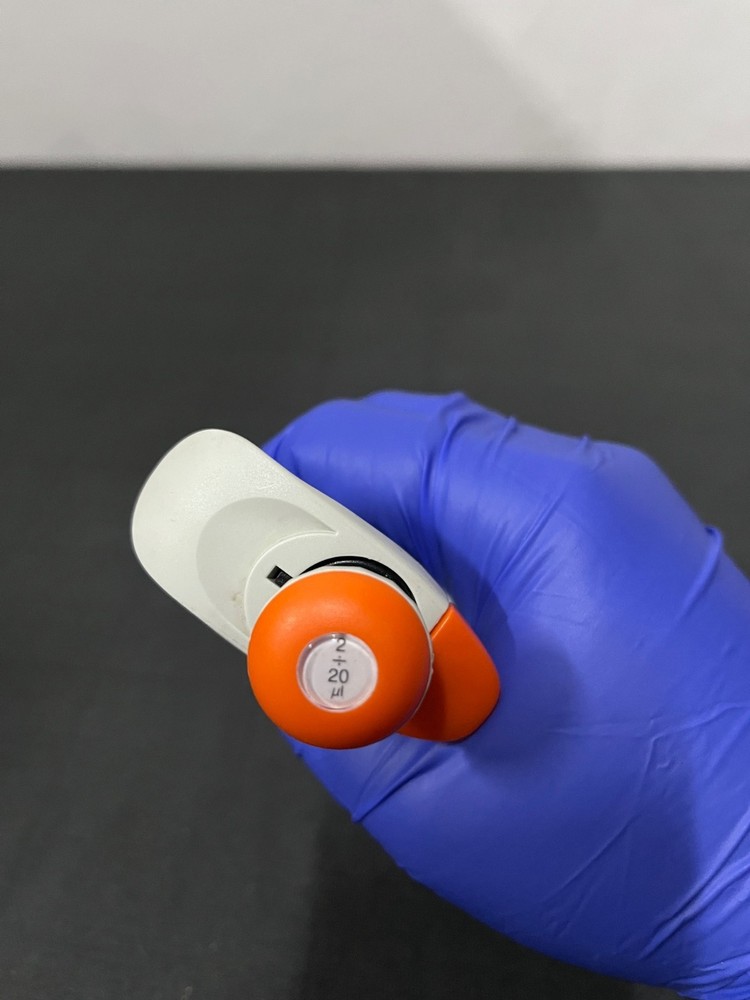 Corning Lambda Plus | 2-20uL | Autoclavable, Cleaned