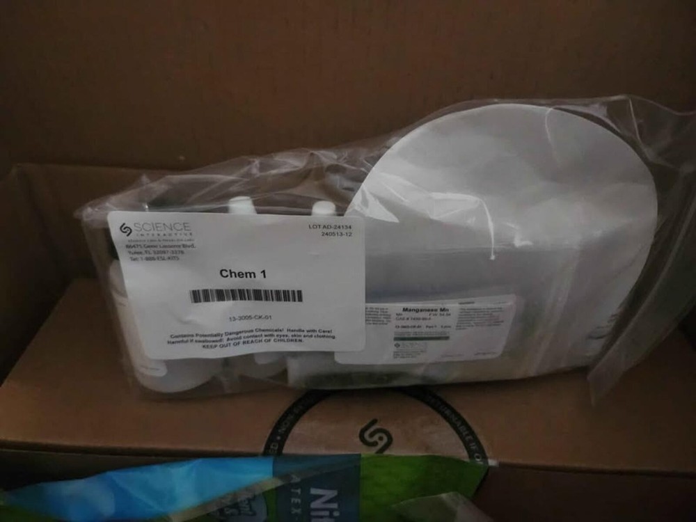 Chemistry Equipment Pack 4 - Complete Set for Experiments