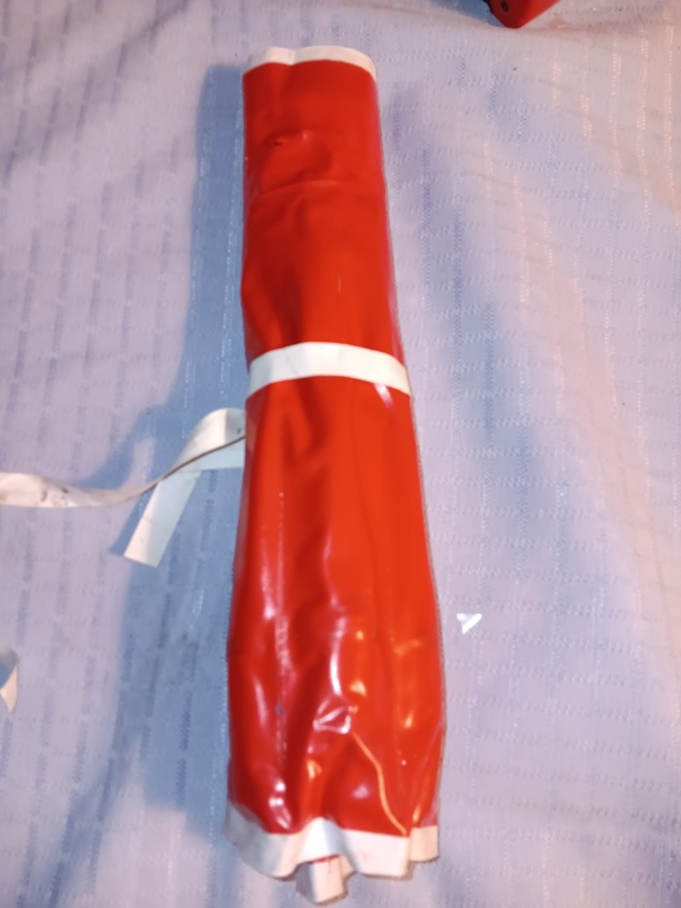 P t c six piece air chisel , set. Q Quick change.