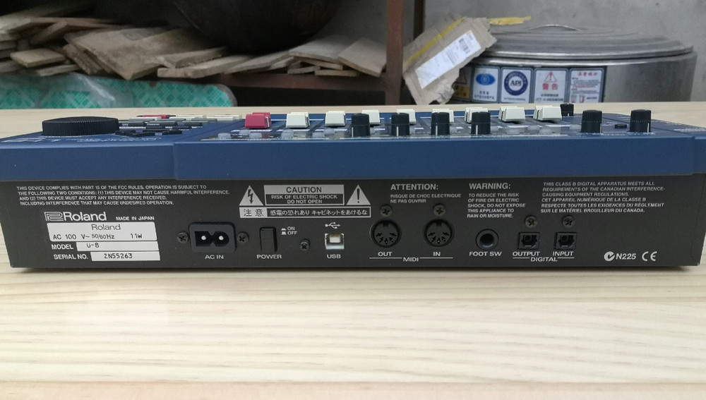 1pcs Roland U-8 Mixer