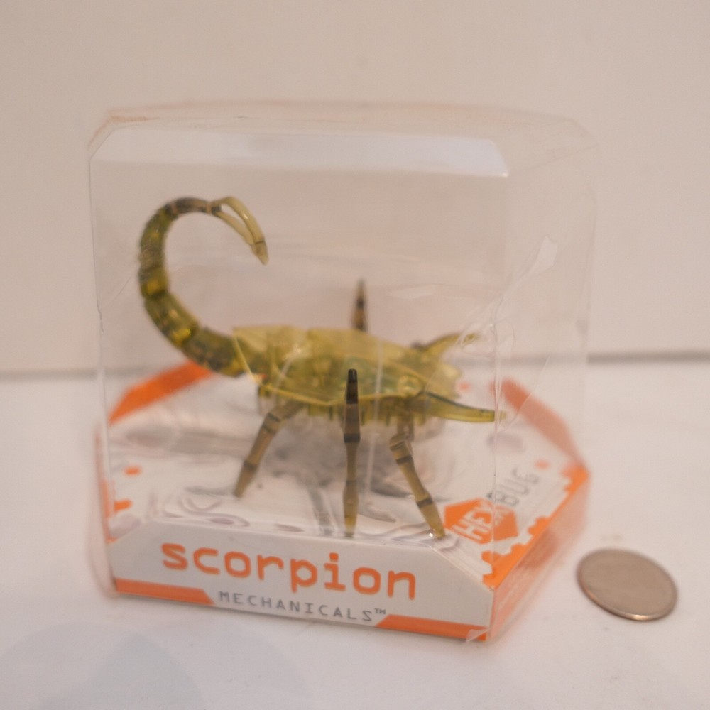 HEXBUG SCORPION GREEN BRAND NEW