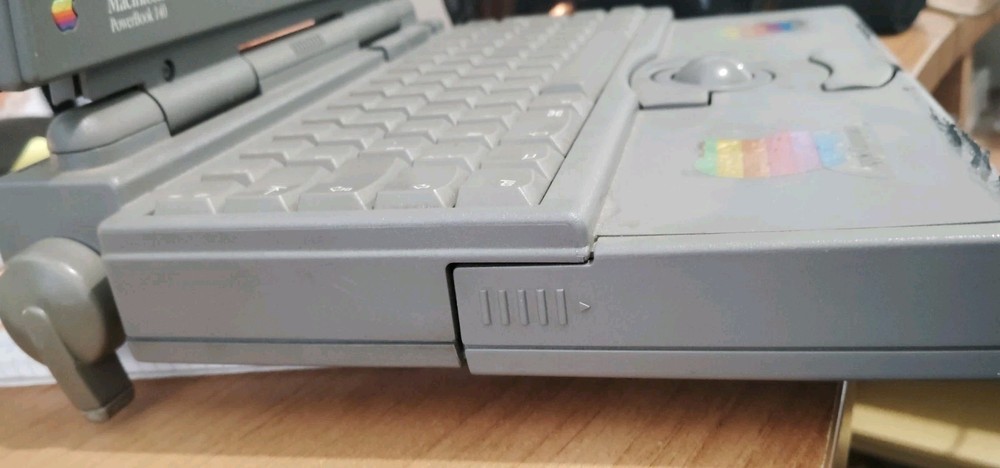 Apple PowerBook 140 Vintage Laptop Computer