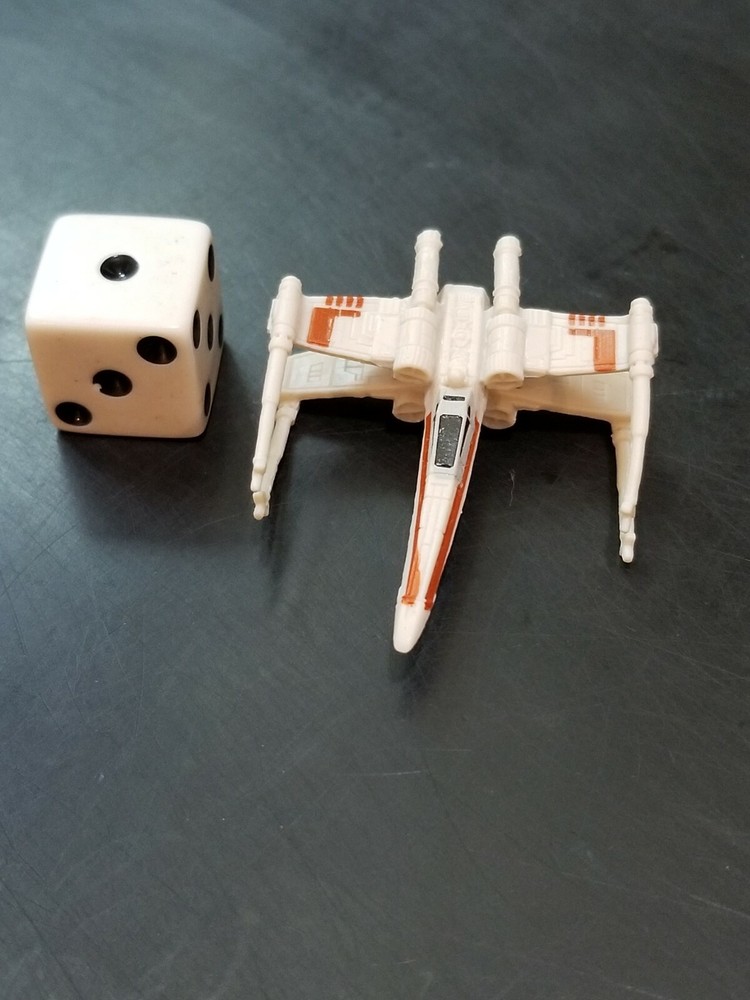 2015 STAR WARS MICRO MACHINES X-WING