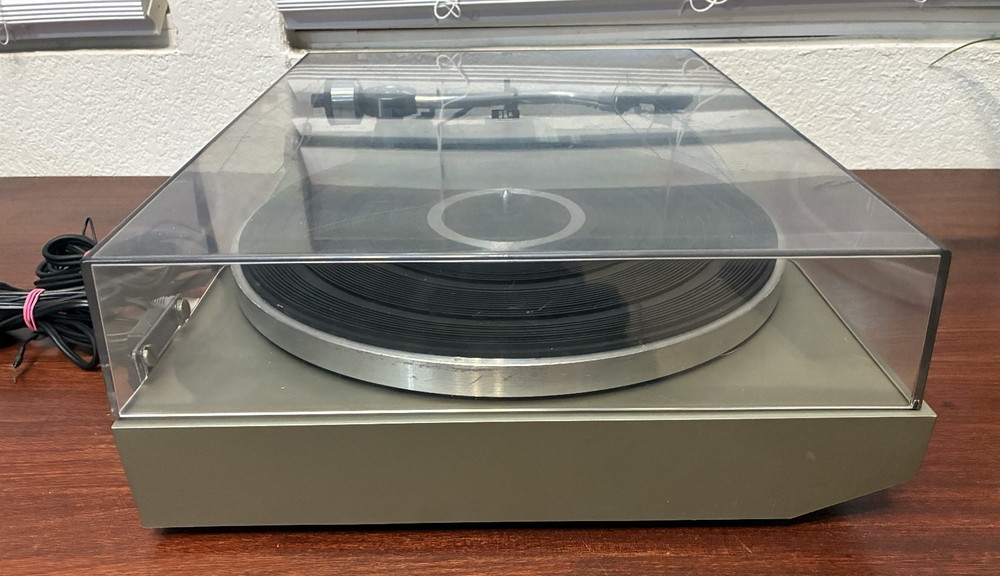Technics SL-20 Frequency Generator Servo Turntable With Audio-Technica Cartridge