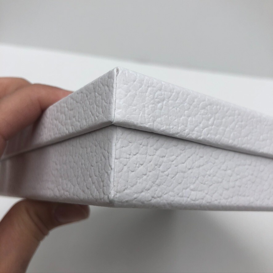 Dior Authentic Square Gift Box White Pebble Medium 10.5x10.5x1.5