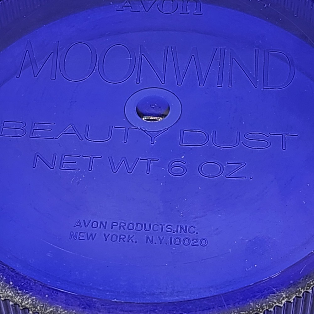 VINTAGE 1971 AVON MOONWIND DUSTING POWDER BOX - BLUE PLASTIC - EMPTY