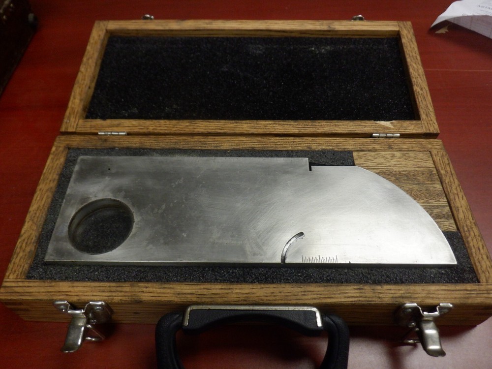 IIW Calibration Block - Type 1, Includes carry case