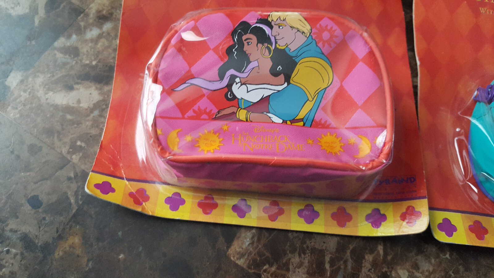 VTG Disney The hunchback of Notre dame 2 Coinpurses by Pyramid Handbags, NEW