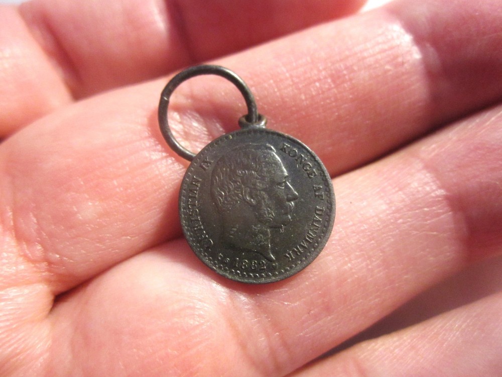 1882 DENMARK 10 ORE AS LOVE TOKEN