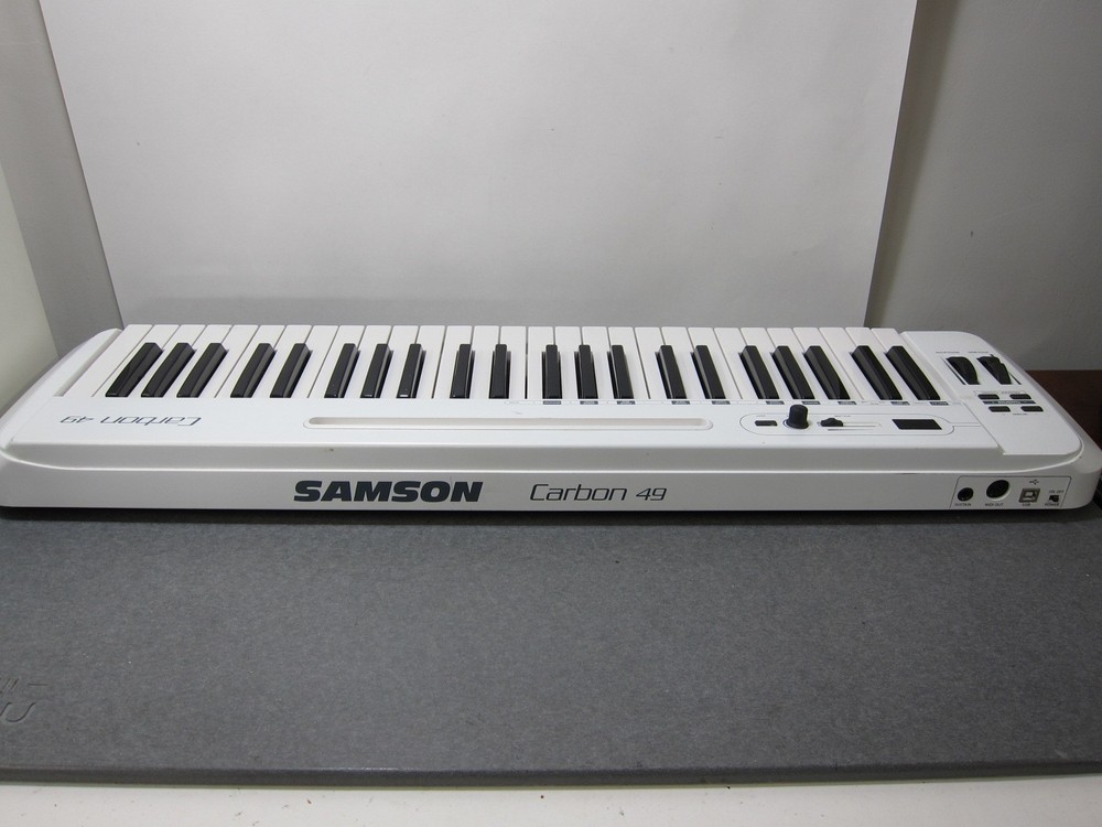 Samson Carbon 49 USB Midi Controller Keyboard - TESTED