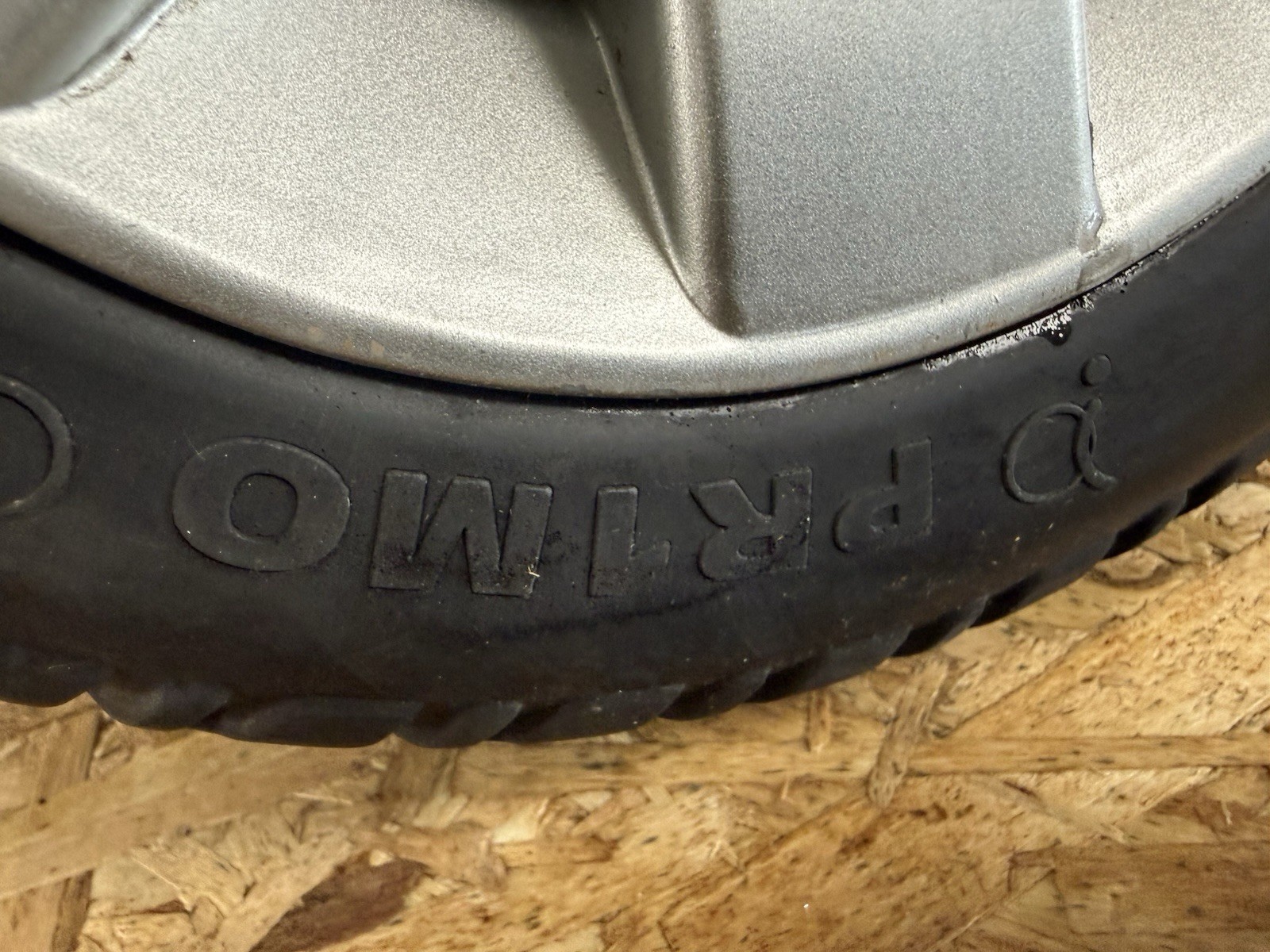 Pride Mobility Jazzy Select Pr1mo 10"x 3" Flat Free Wheels Tire P-126 #m-10