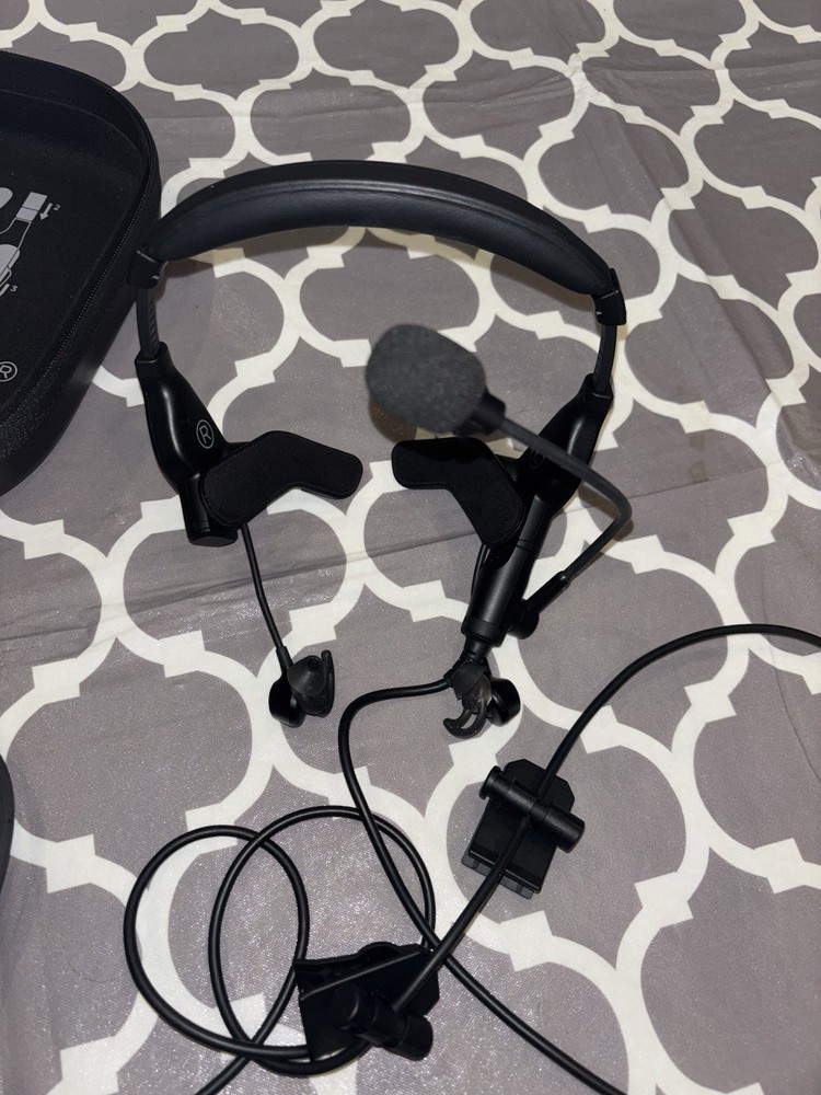 Bose ProFlight Series 2 Aviation Headset Black NON Bluetooth. Tested Working