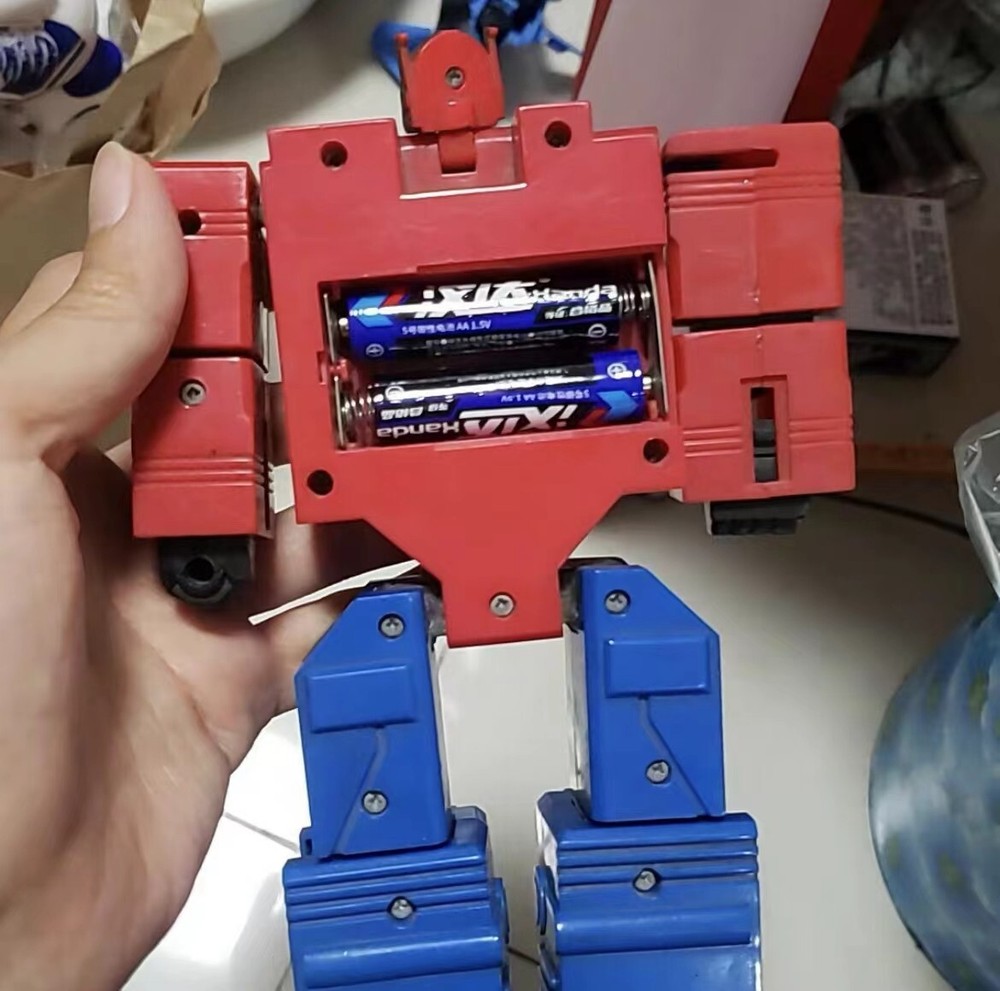 Vintage transformers Blaster KO, 1990s, music function ok, rare