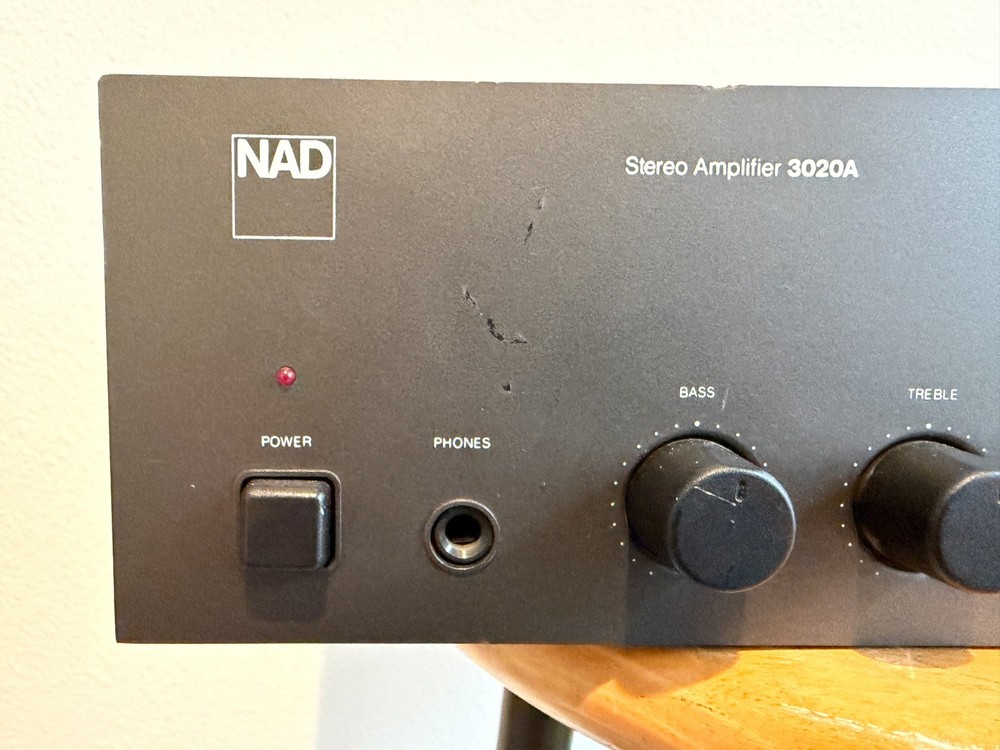 NAD 3020A Tested and Working read description