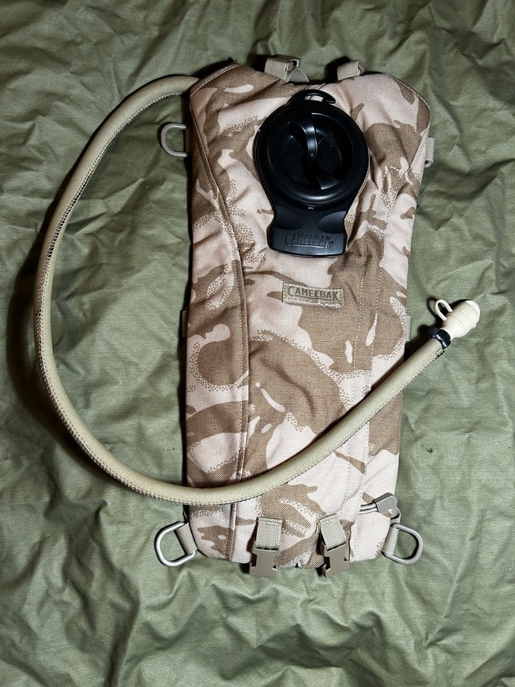 Unused British Army Camelback Hydration System In Desert DPM Afghanistan Issue