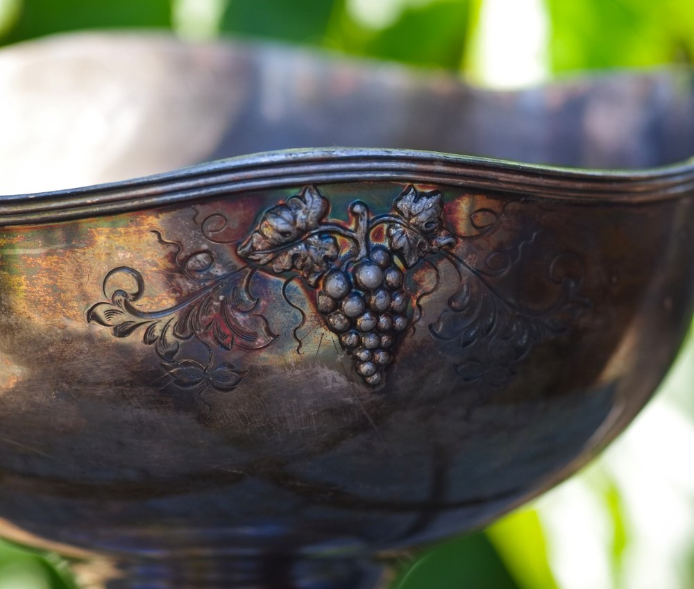 ANTIQUE Large Footed Bowl Benedict Quadruple Silver Plate Art Nouveau 1890's USA