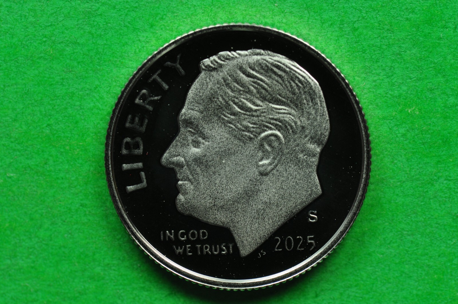 2025-S   Deep Cameo  Roosevelt  Dime  US GEM  Proof Coin (c/n clad)