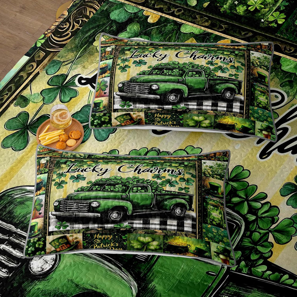 St. Patrick'S Day Patchwork Quilt Set Queen Size Shamrock Bedspread with 2 Pillo