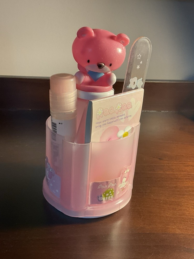 Rotating Stationery Organizer for Kids