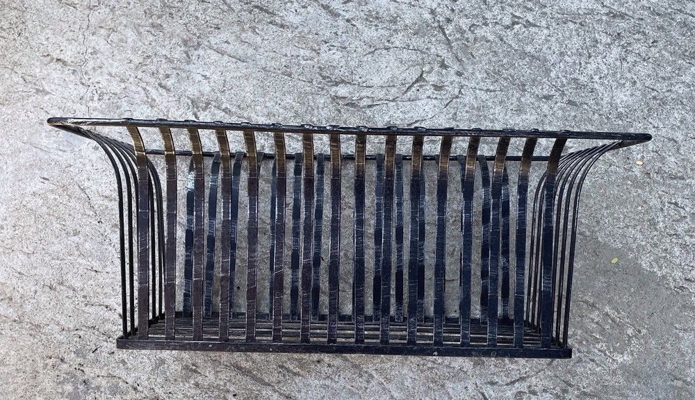 Wrought Iron Basket Planter/magazine Rack , very solid.( Gt42)