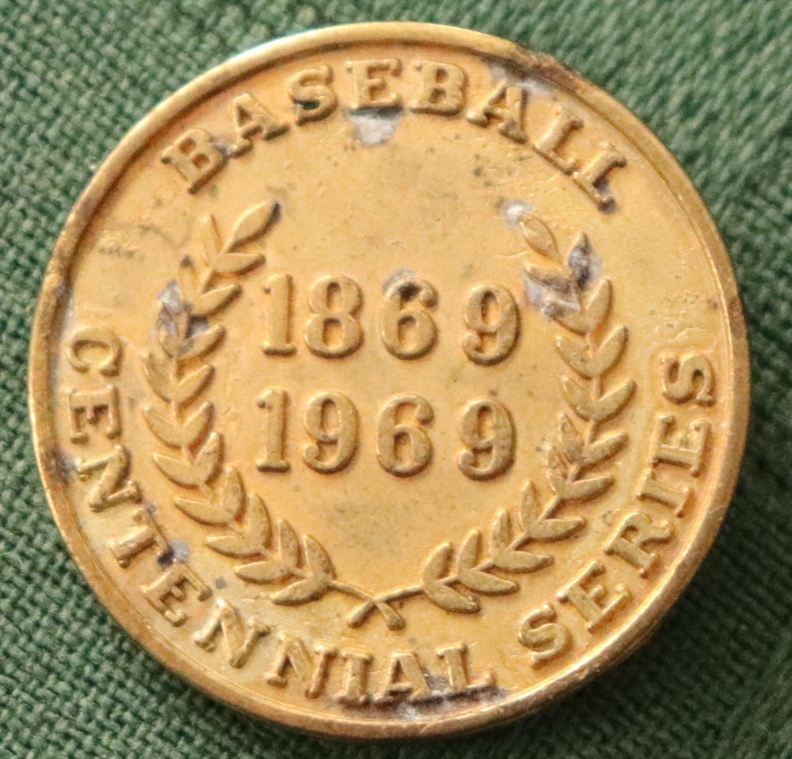 1969 Citgo Baseball Coin Hank Aaron