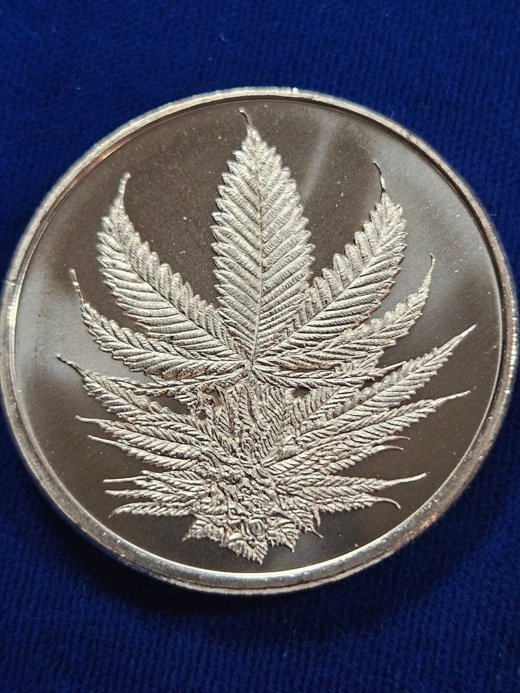 🌟(1) 2017 Silver Shield 1 oz AVDP Copper KING CANNABIS BU Round