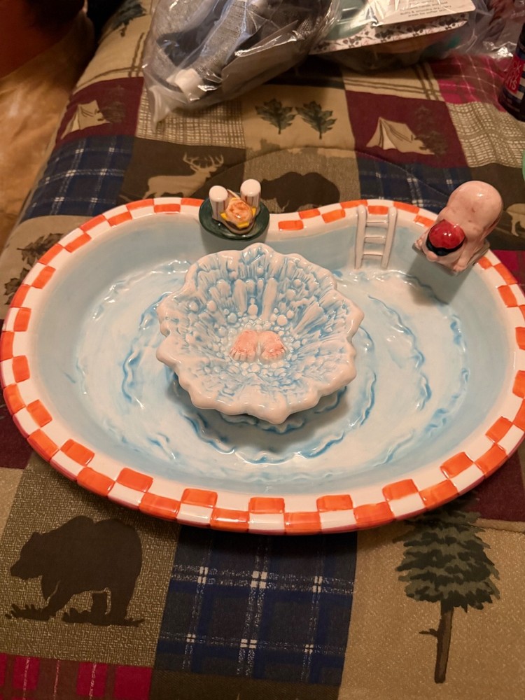 Lillian Vernon Ceramic Serving dish Pool themed- perfect condition