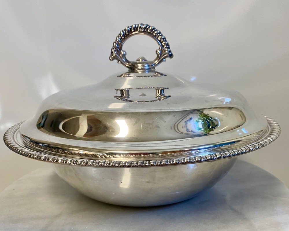 Vintage Silver Plate Lidded Vegetable / Serving Bowl