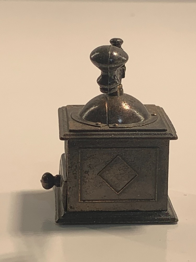 Vintage Die-Cast Pencil Sharpener Coffee Grinder B8