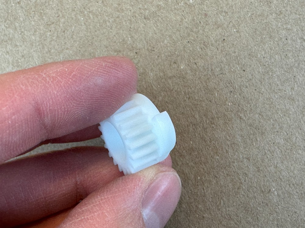 Sansui SR-535 & SR-737 REPLACEMENT GEAR for Turntable Spindle