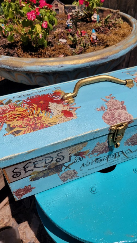 vintage tool box metal