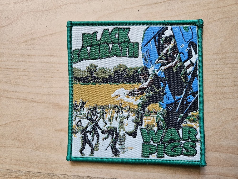 BLACK SABBATH, WAR PIGS, SEW ON GREEN BORDER WOVEN PATCH