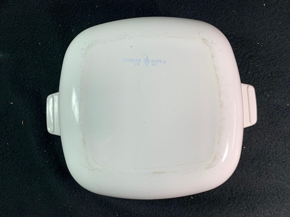 Corningware Blue Cornflower Casserole Dish - 1 1/2 Quart