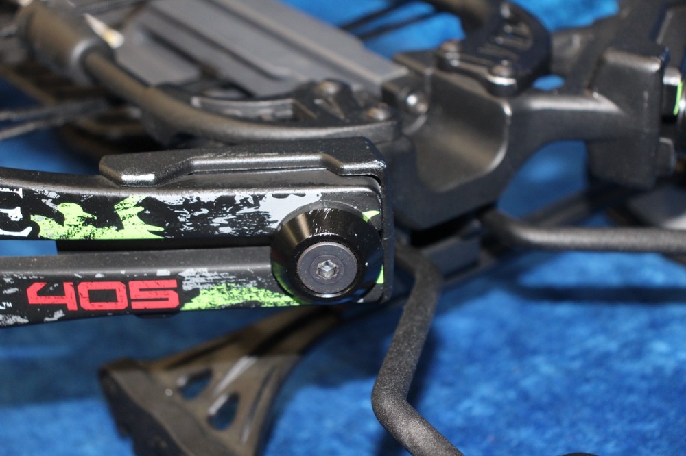 Killer Instinct Bone Collector 405 Crossbow Model 2000 with 4x32 Scope - Gray