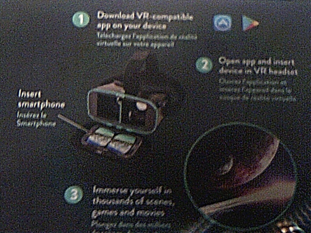 Utopia 360 Virtual Reality 3D Headset + Bluetooth Controller NEW