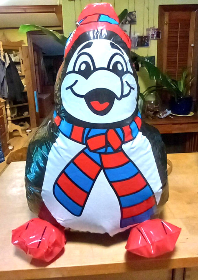 Inflatable 20" Penguin