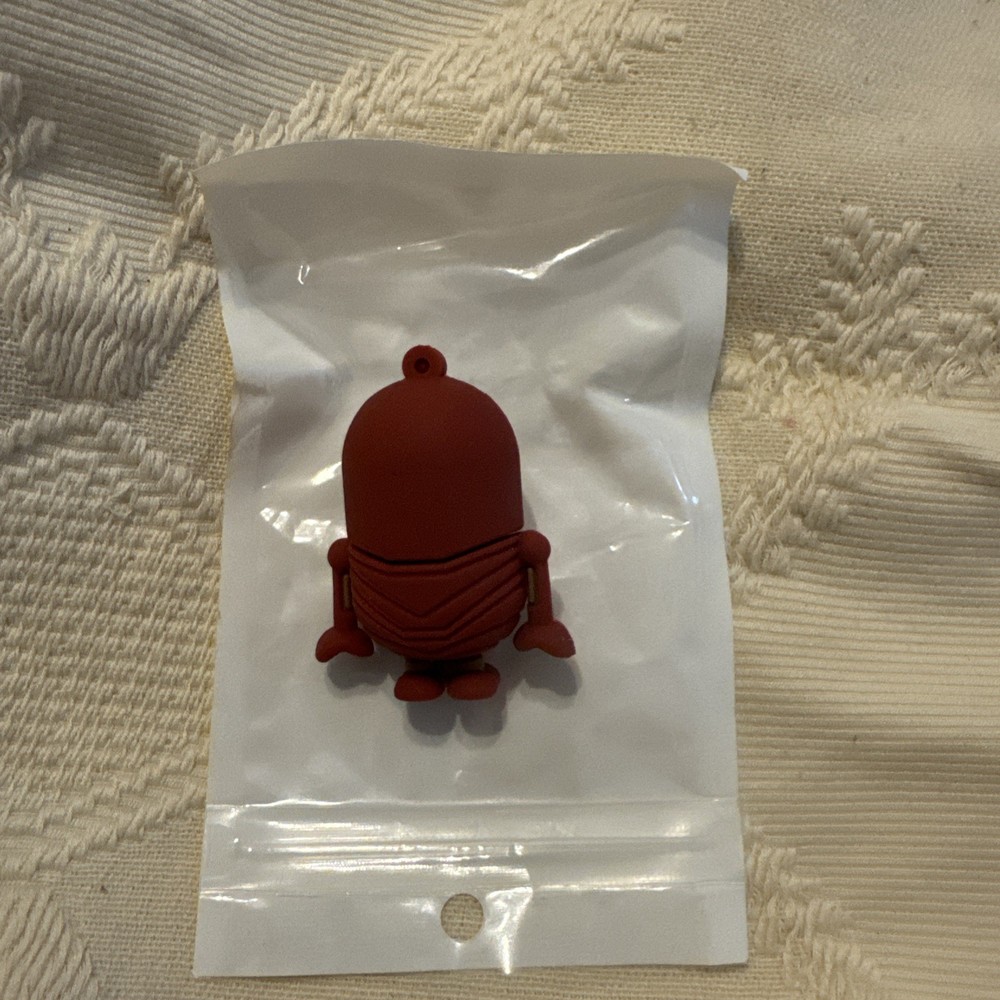 Minion Despicable Me Iron Man 8 GB USB Flash Drive